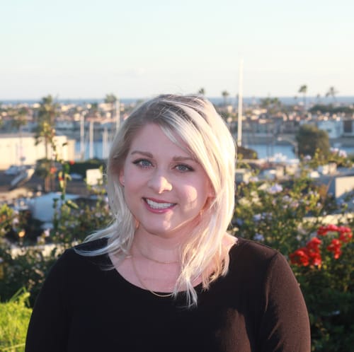 Headshot of Alicia Blackwood, LMFT