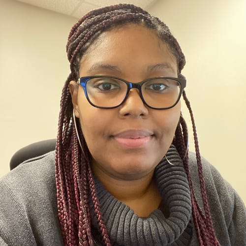 Headshot of Kemesha Nickelson, LPC