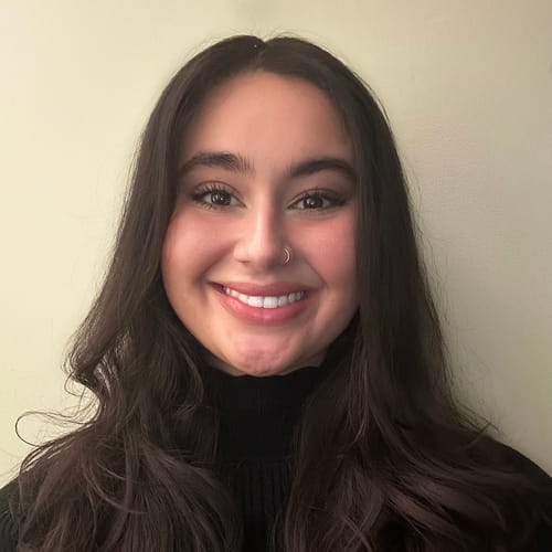 Headshot of Orianna Natsis, LMHC