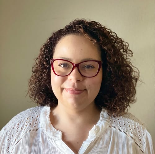 Headshot of Andrea Davis, APRN_CNP