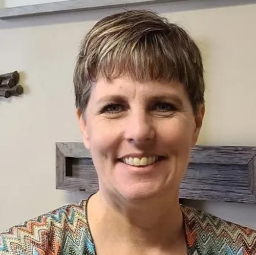 Headshot of Tracy Francis, LCSW