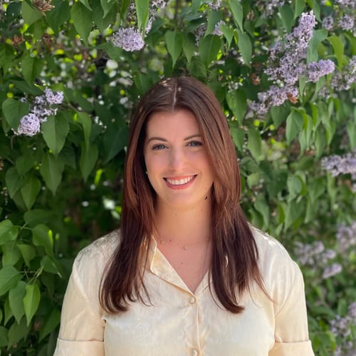 Headshot of Laura Welch, LCSW