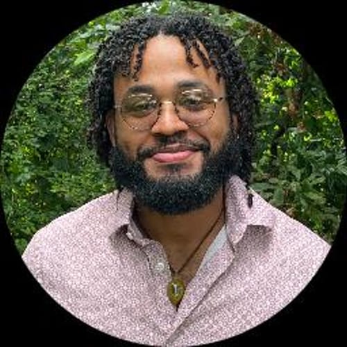Headshot of David Bailey, LICSW