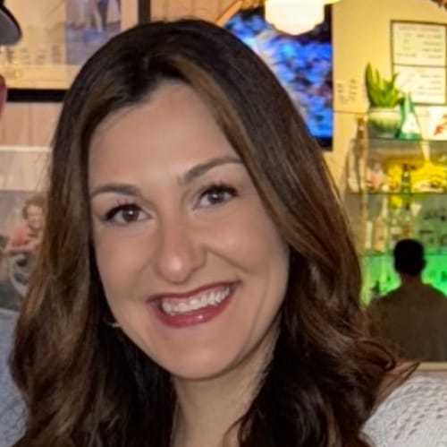 Headshot of Nicole Falzone, LMHC