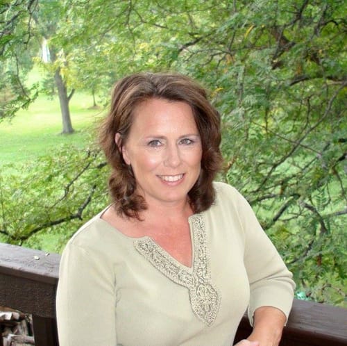 Headshot of Karen Van Zuiden, LMFT