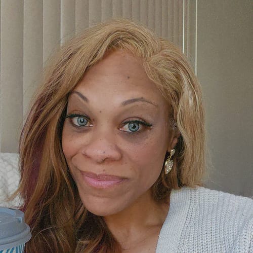 Headshot of Chazia Wall-Miles, LPC