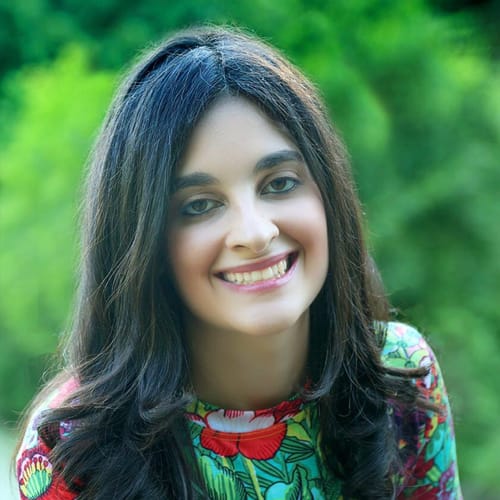 Headshot of Aimee Redisch, LCSW_OUT_OF_STATE