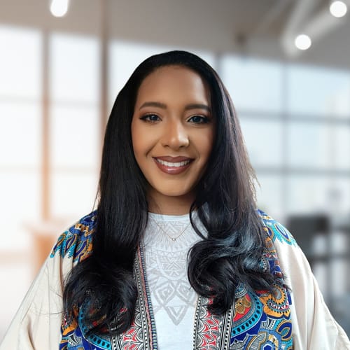 Headshot of Zari Encarnacion-White, LPC