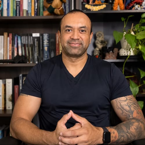 Headshot of Victor Palacios Campos, LMHC