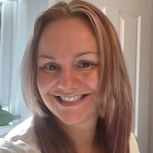 Headshot of RoseAnn O'Connor, LCSW