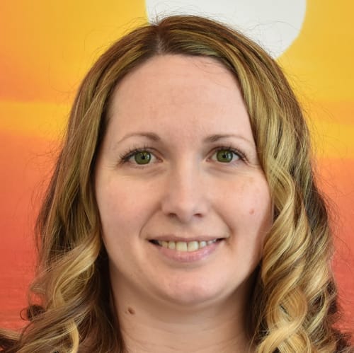 Headshot of Elizabeth Desilets De Cardenas, LMHC