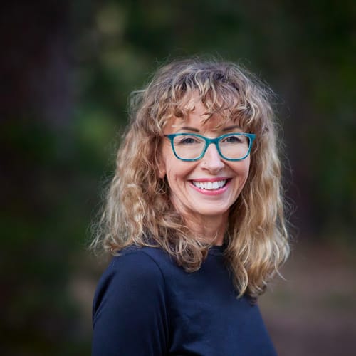Headshot of Michelle Mobley, LICSW