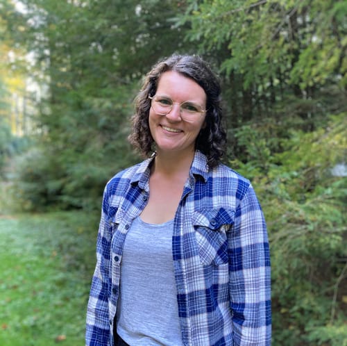 Headshot of Erin Jeffries, LMFT