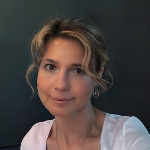 Headshot of Olesya Leskel, LPCC