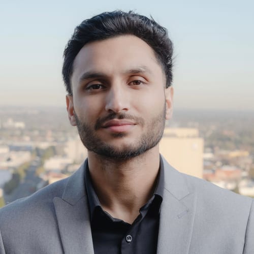Headshot of Pardeep Gill, NP