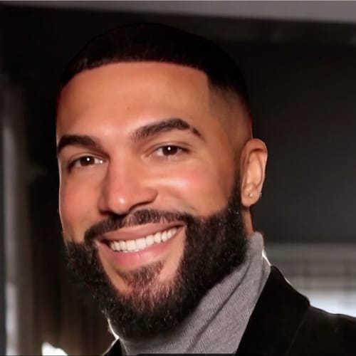 Headshot of Moises Liriano-Fernandez, APN