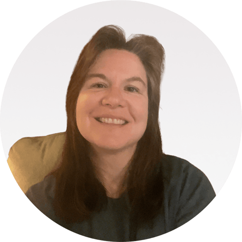 Headshot of Jana Davis, LCSW