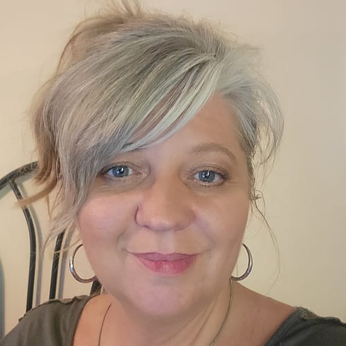 Headshot of Teresa Nesmith, LPC