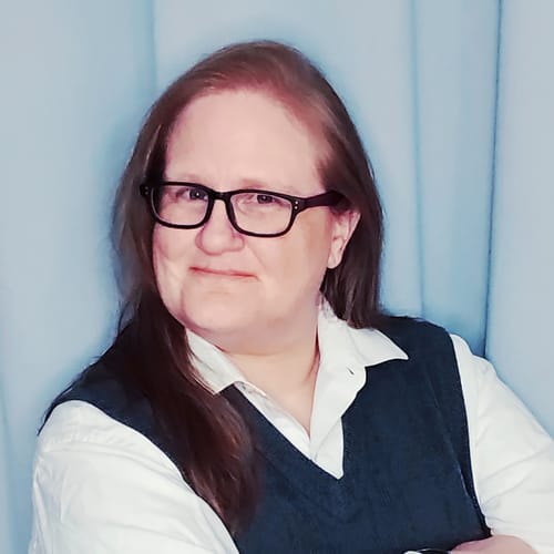 Headshot of Linda Marie Margosian, LMHC