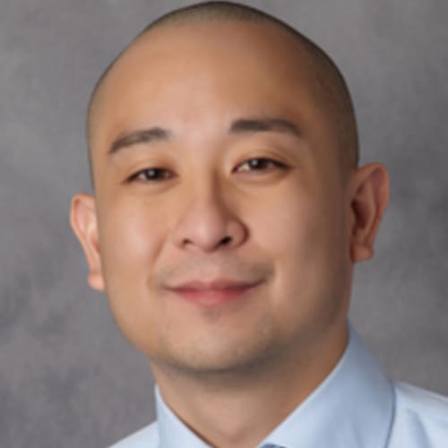 Headshot of Les Tsang, DO