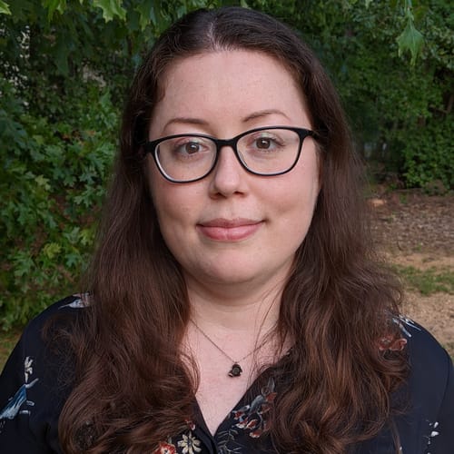 Headshot of Alisha Dusty, LCPC