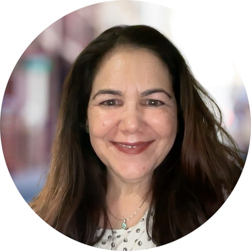 Headshot of Cristina Vigil, LCSW