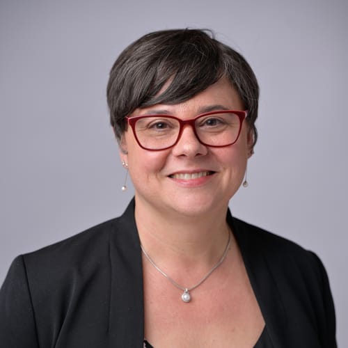 Headshot of Leah Madamba, LCMHC