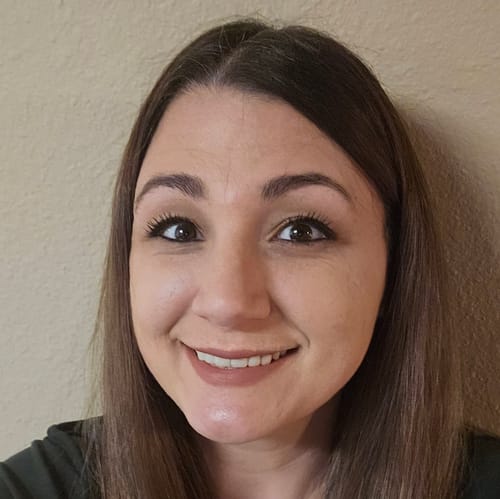 Headshot of Ashley Rosenstein, LPC
