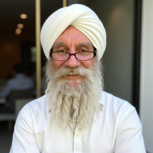 Headshot of Karambir Khalsa, PSYCHOLOGIST