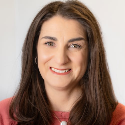 Headshot of Nyla Kamlet, LCSW