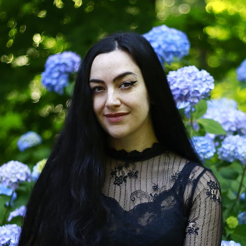 Headshot of Laura Gannon, LCSW