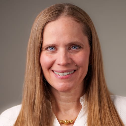 Headshot of Scotia McClung, LMFT