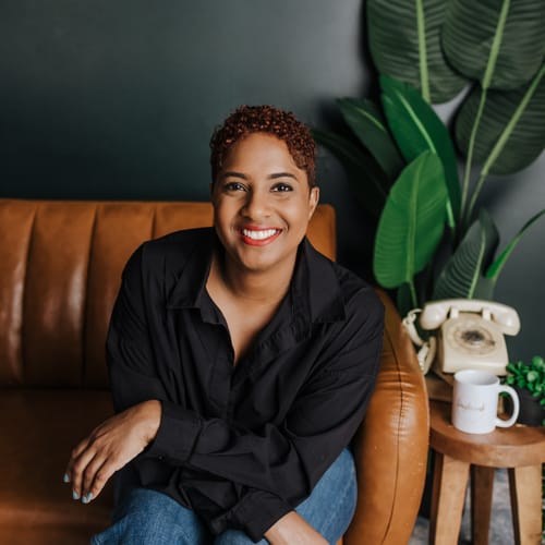 Headshot of Daynia Cheddar, LICSW