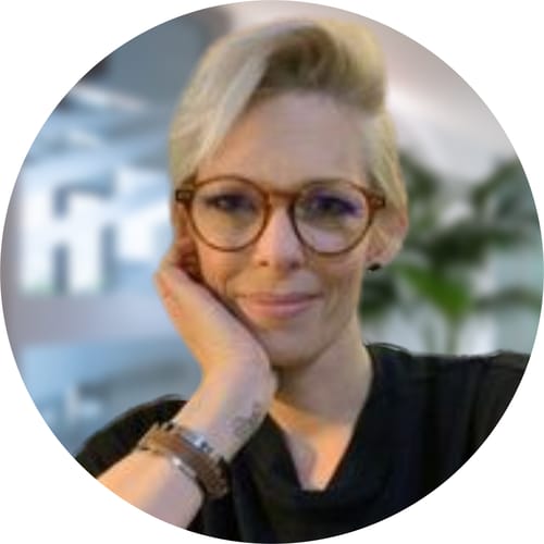 Headshot of Nikki Rhodes, LPC