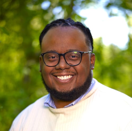 Headshot of Donovan Richardson, LPC