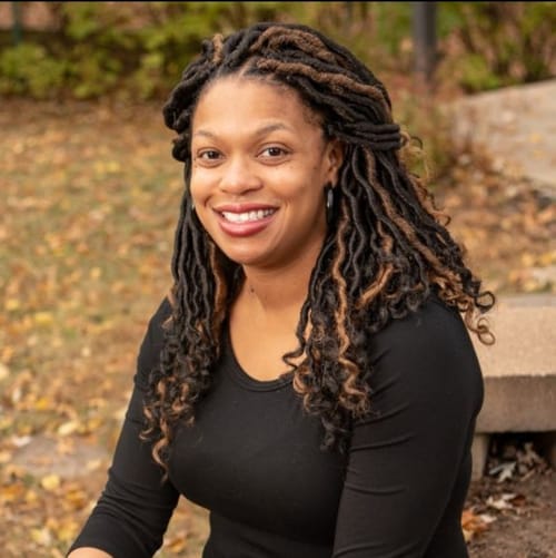 Headshot of Ja'Nai Barnes, LCSW