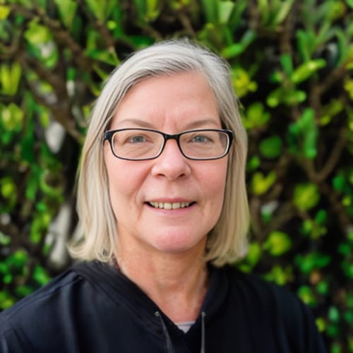 Headshot of Lori Norris, LMHC
