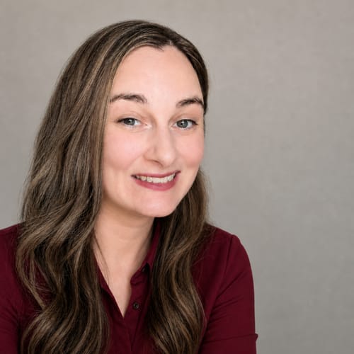 Headshot of Kimberly Koll, LPC