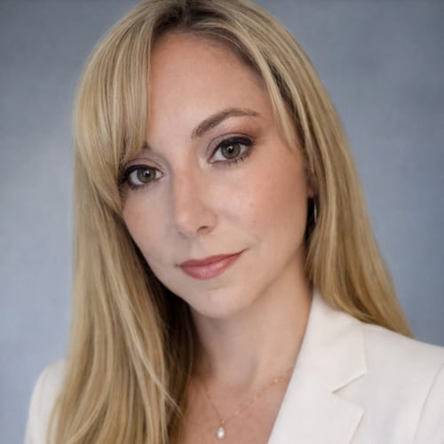 Headshot of Jacqueline DiPersio, LICSW