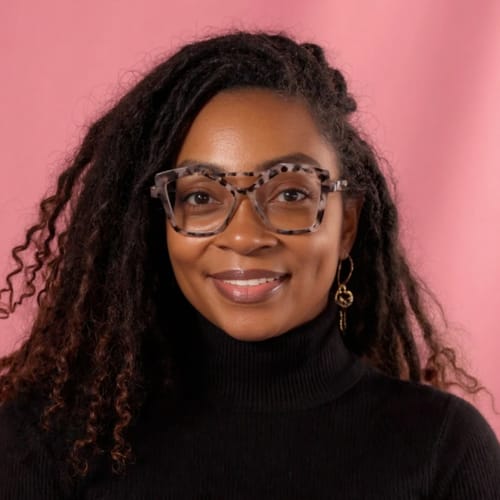 Headshot of Robyn Manning, APRN