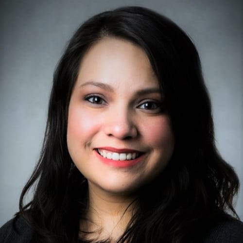 Headshot of Angela Mendez-Vanegas, LMFT