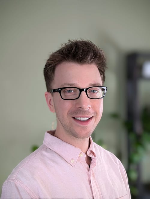 Headshot of Andrew Miller, LPCC