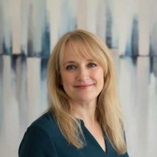Headshot of Heather Petersen, LCSW