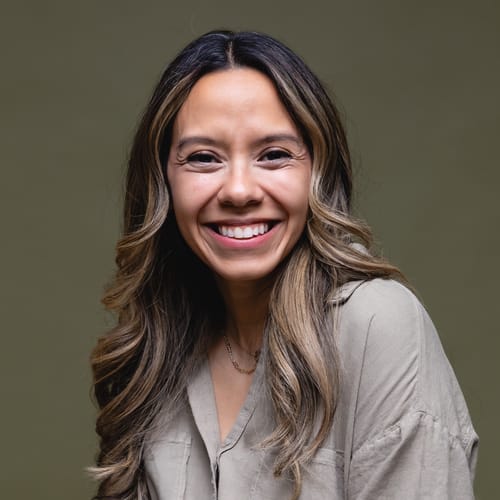 Headshot of Cindy Raices, LMHC_OUT_OF_STATE