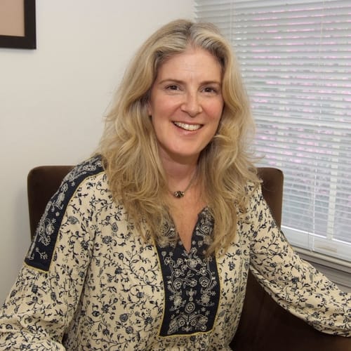 Headshot of Theresa Chrobok, LPC