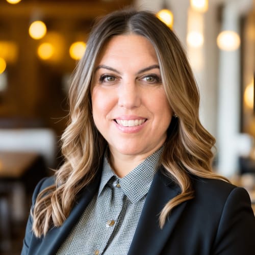 Headshot of Molly Bingham, LMHC