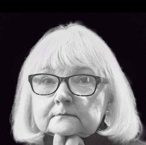 Headshot of Elaine Pase, LCSW