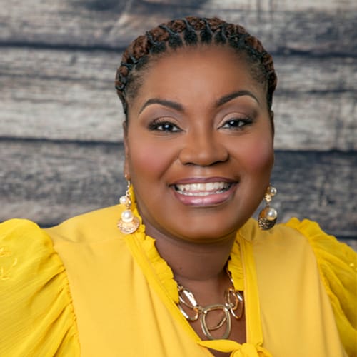 Headshot of LaToya Lawrence, LCPC