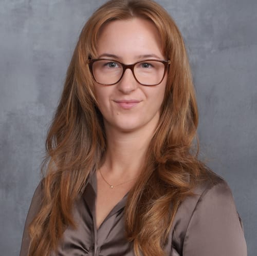 Headshot of Danielle Kramer, LCSW