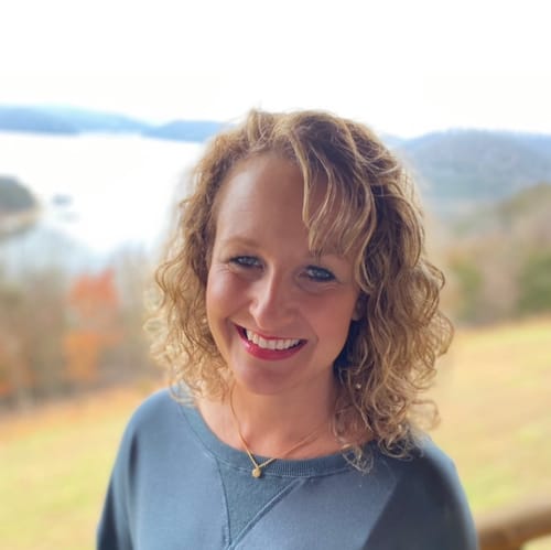 Headshot of Tracy Ford, LPC